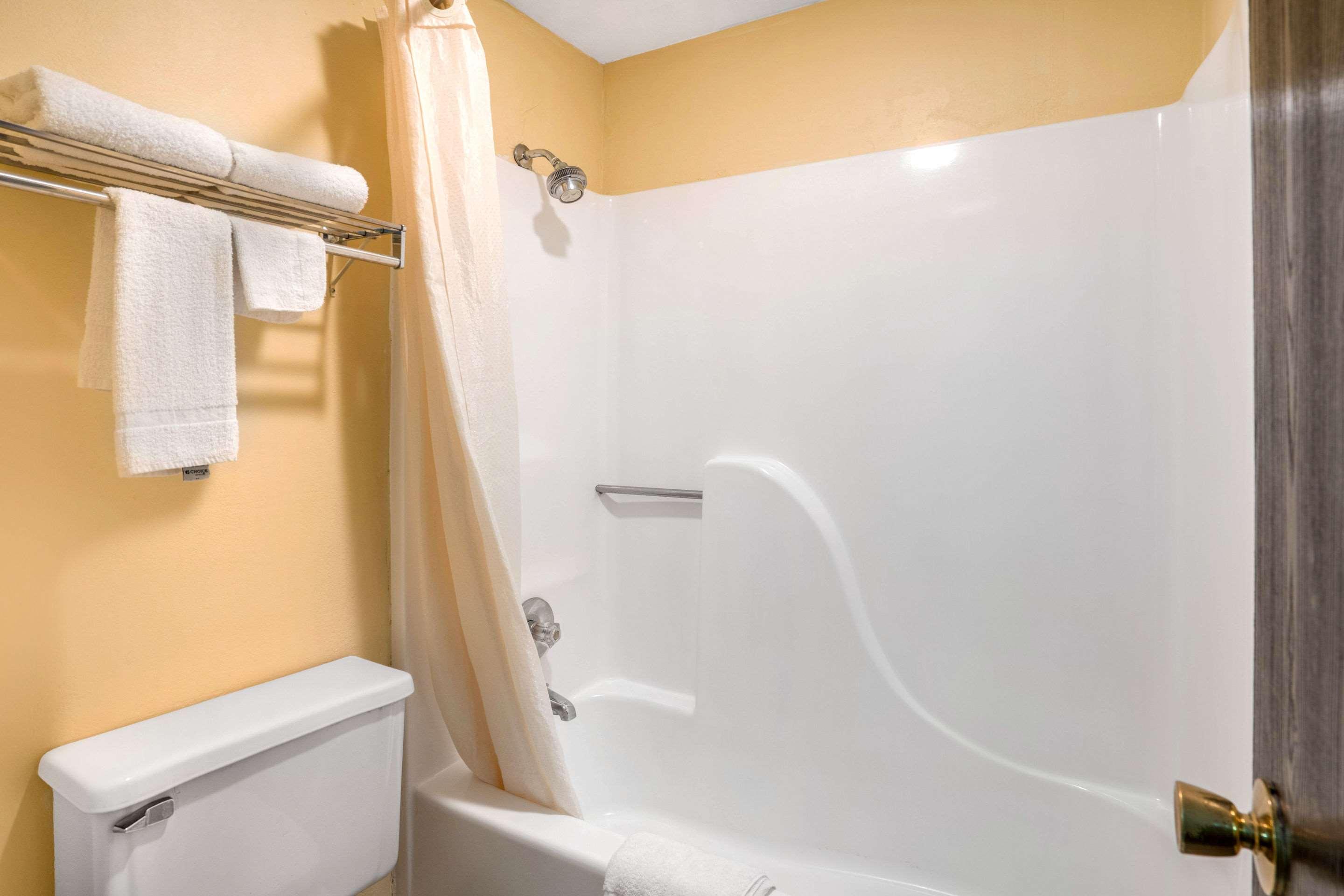 Econo Lodge Near Missouri University Of Science And Technology Ролла Екстер'єр фото