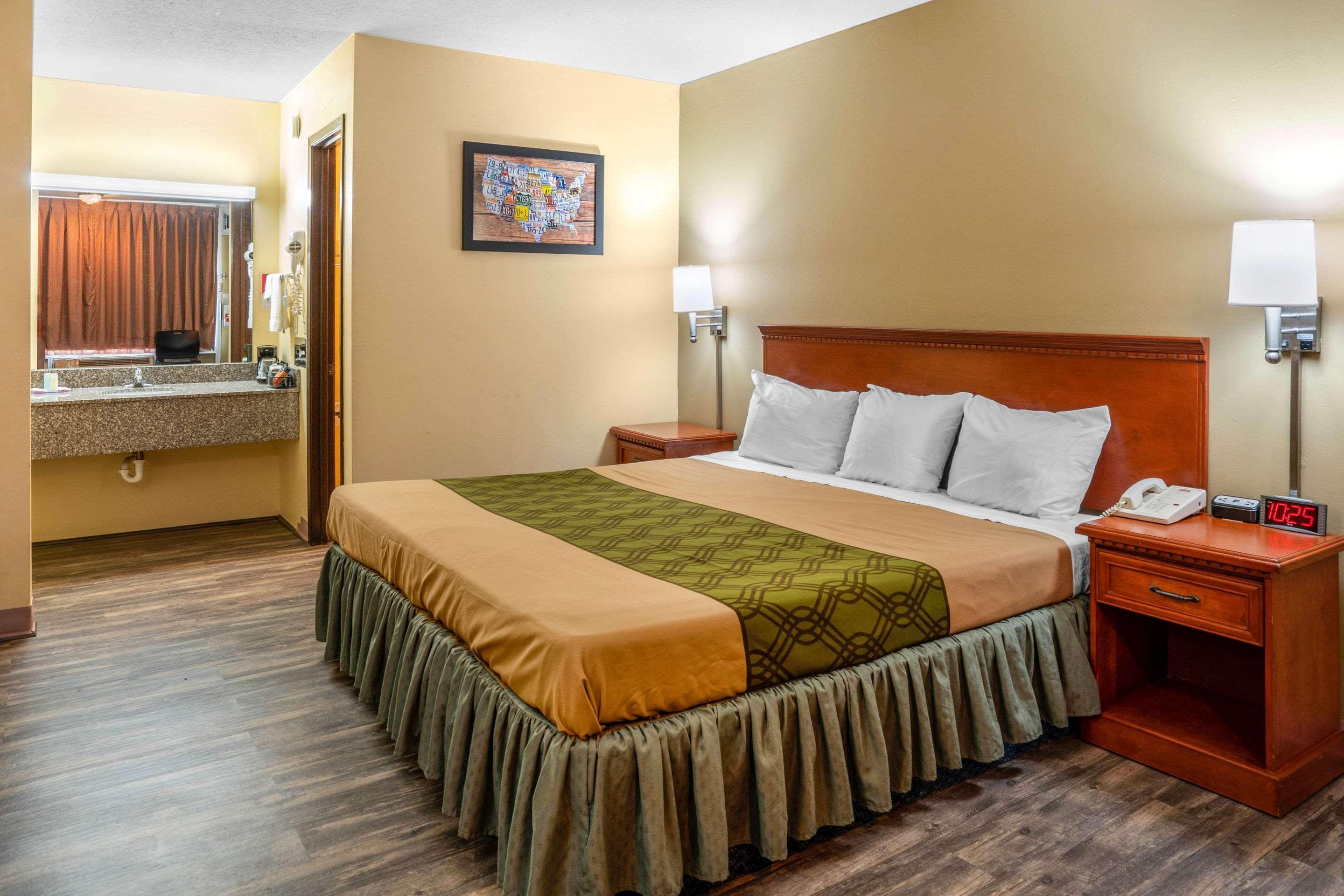 Econo Lodge Near Missouri University Of Science And Technology Ролла Екстер'єр фото