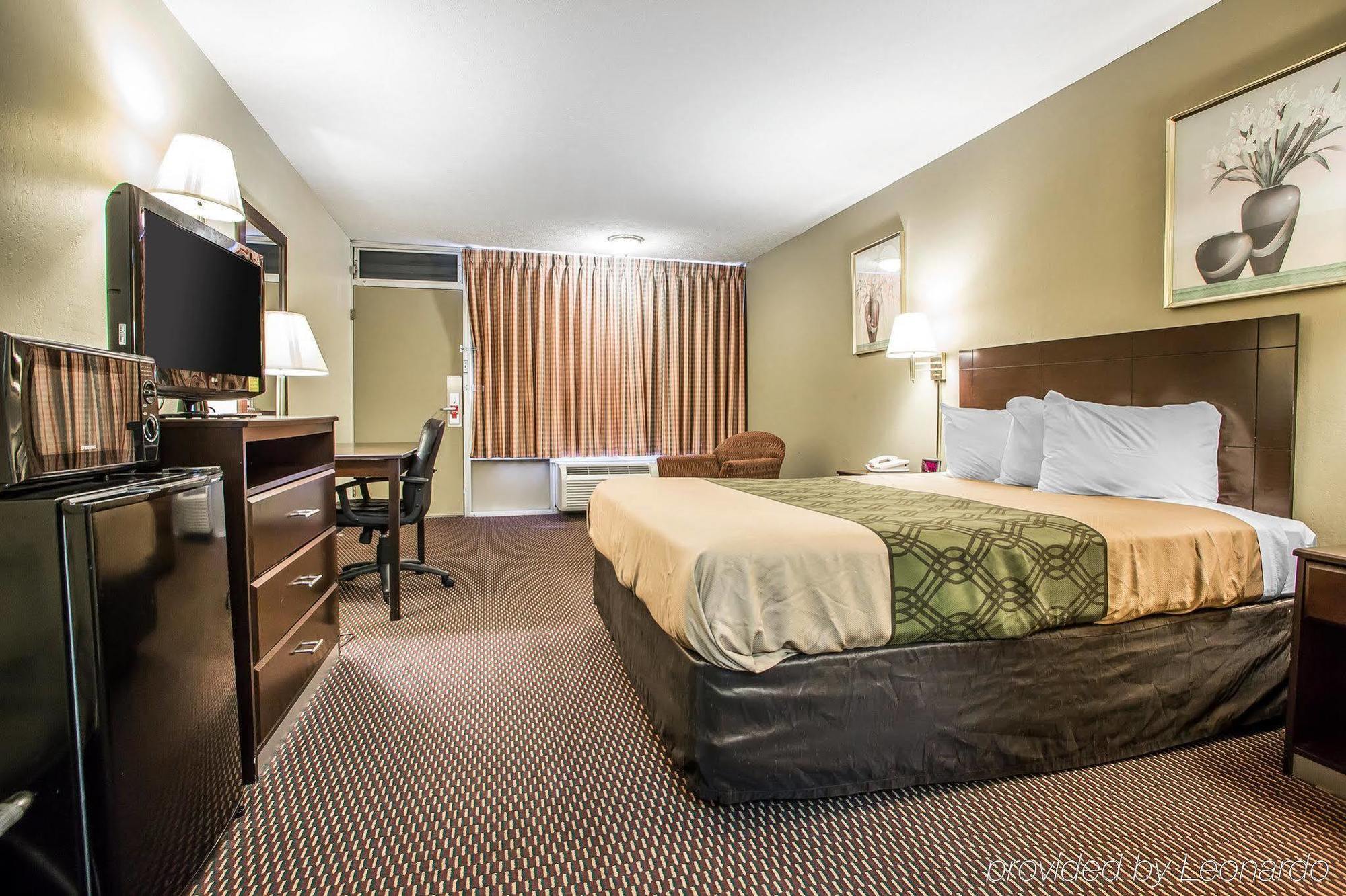Econo Lodge Near Missouri University Of Science And Technology Ролла Екстер'єр фото