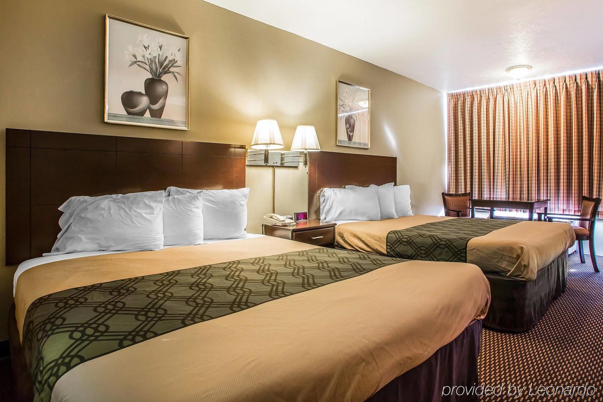 Econo Lodge Near Missouri University Of Science And Technology Ролла Екстер'єр фото