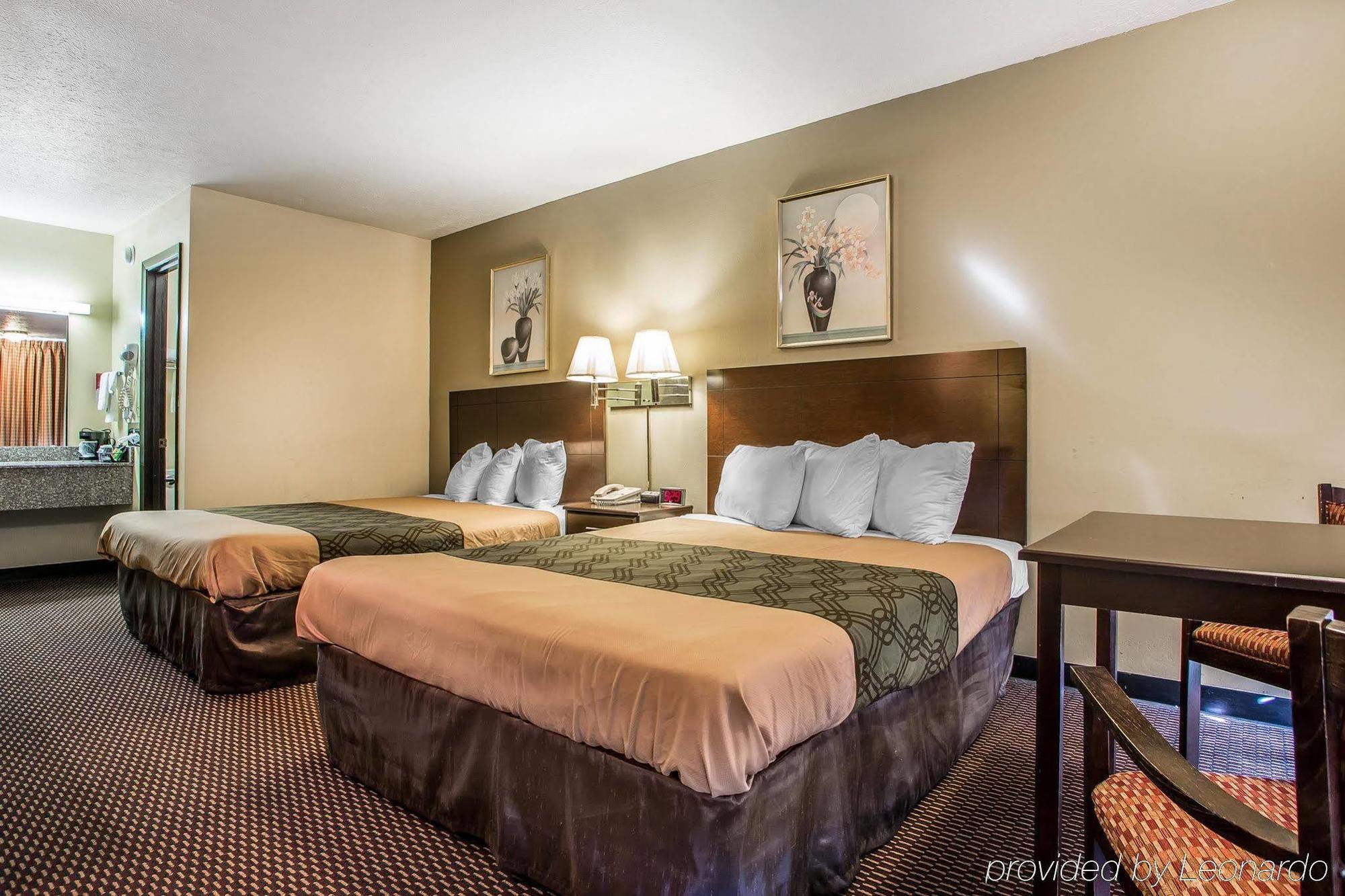 Econo Lodge Near Missouri University Of Science And Technology Ролла Екстер'єр фото